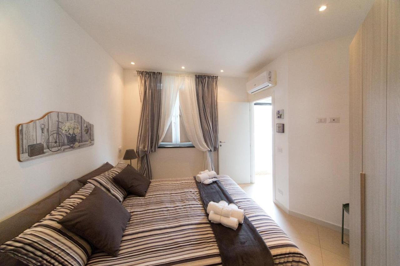 Slow Chic Apartment Ganzirri เมสซีนา ภายนอก รูปภาพ
