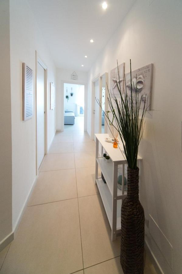 Slow Chic Apartment Ganzirri เมสซีนา ภายนอก รูปภาพ